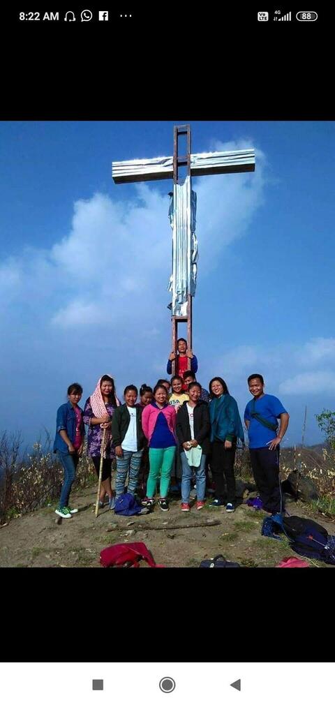 Koinonia hiking at Cross Mol
